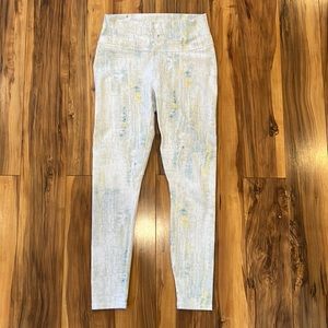 Fabletics Powerhold leggings size medium